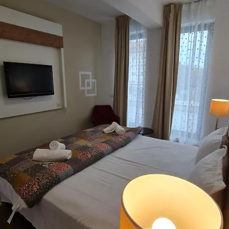 Jafar 3 - Comfort 2Br With Private Balcony Temesvár