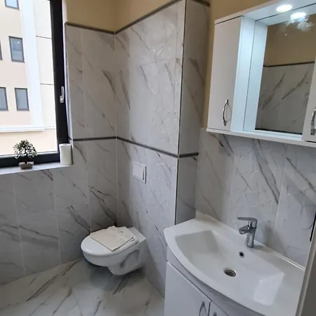 Apartman Jafar 3 - Comfort 2Br With Private Balcony Temesvár