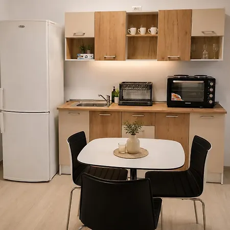 Jafar 3 - Comfort 2br With Private Balcony Apartment