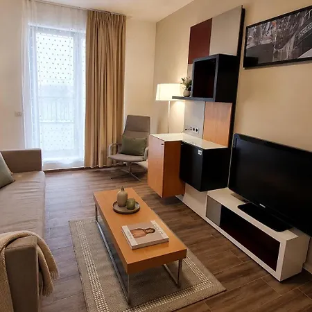 Apartment Jafar 3 - Comfort 2br With Private Balcony