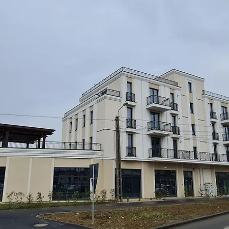 Jafar 3 - Comfort 2br With Private Balcony